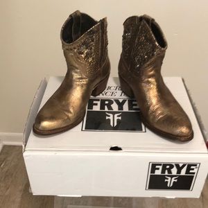Frye Deborah Studded Gold Western Cowboy Cowgirl